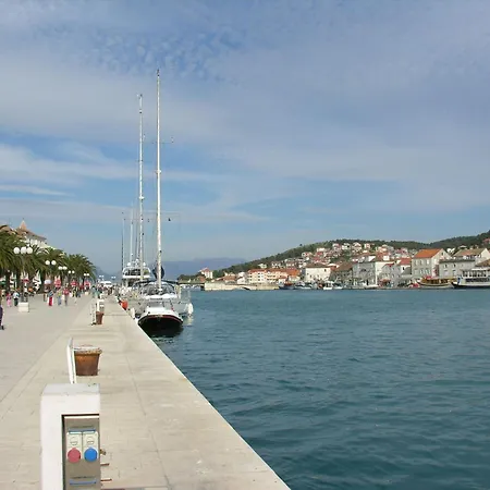 Apartment Jelica, In Der Ersten Etage Trogir